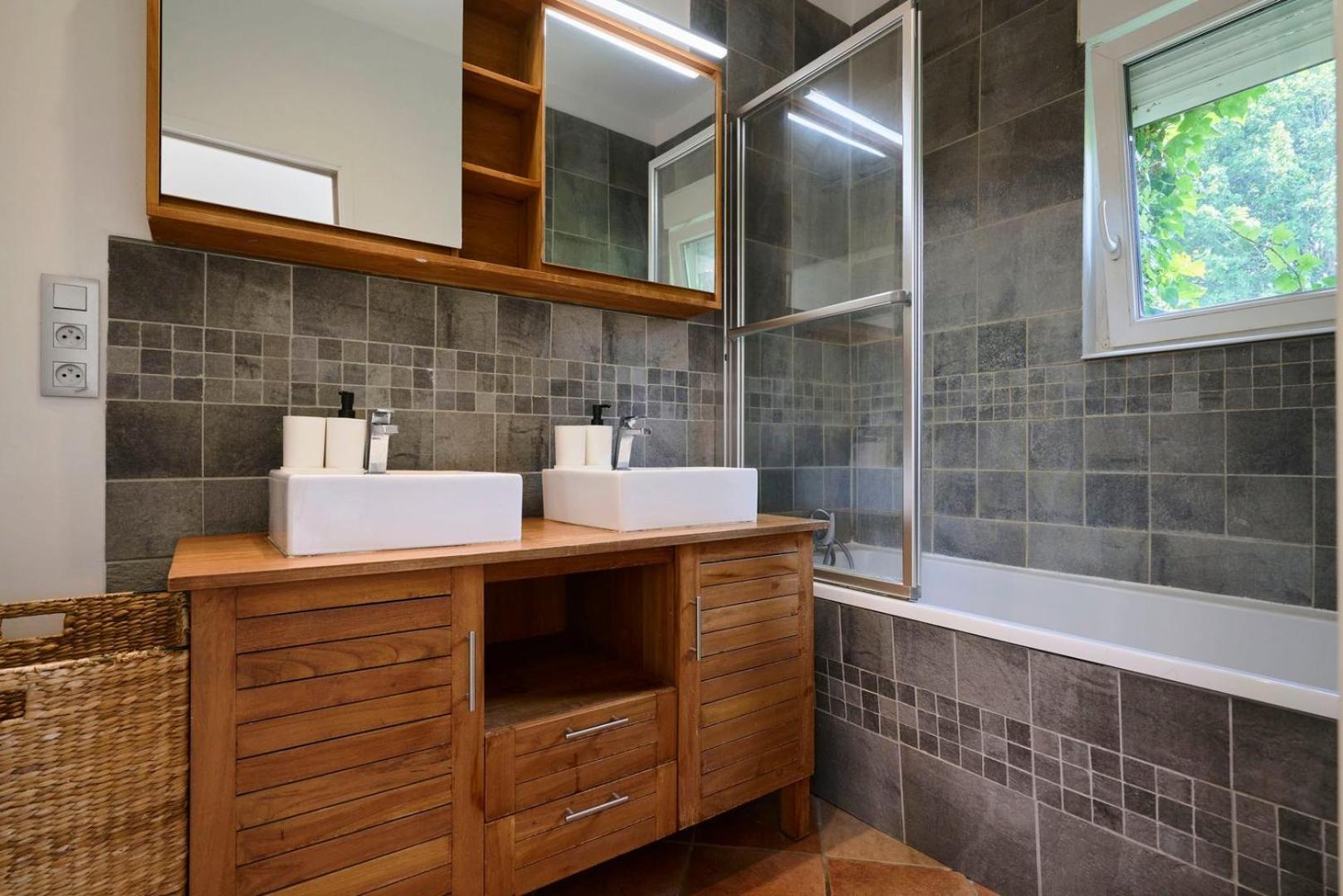 Beautiful 1900 House Full Equipped, 4Bdrm+ Garden! Apartment Lambersart Екстериор снимка